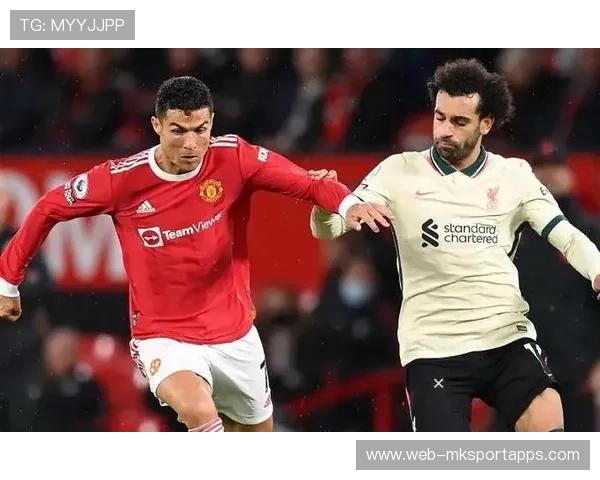 那不勒斯追C罗式终结者：超级前锋的梦想与传奇的启航