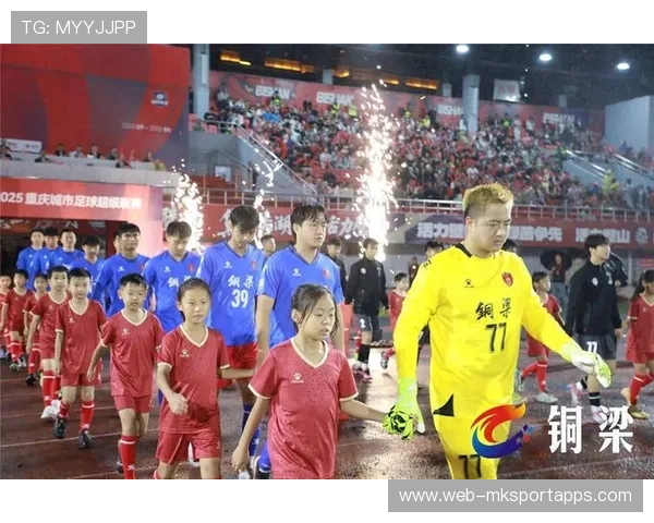 渝超璧山狼队热血出征今晚首战大足石刻队,璧山足球 渝超璧山狼队热血出征今晚首战大足石刻队,璧山足球